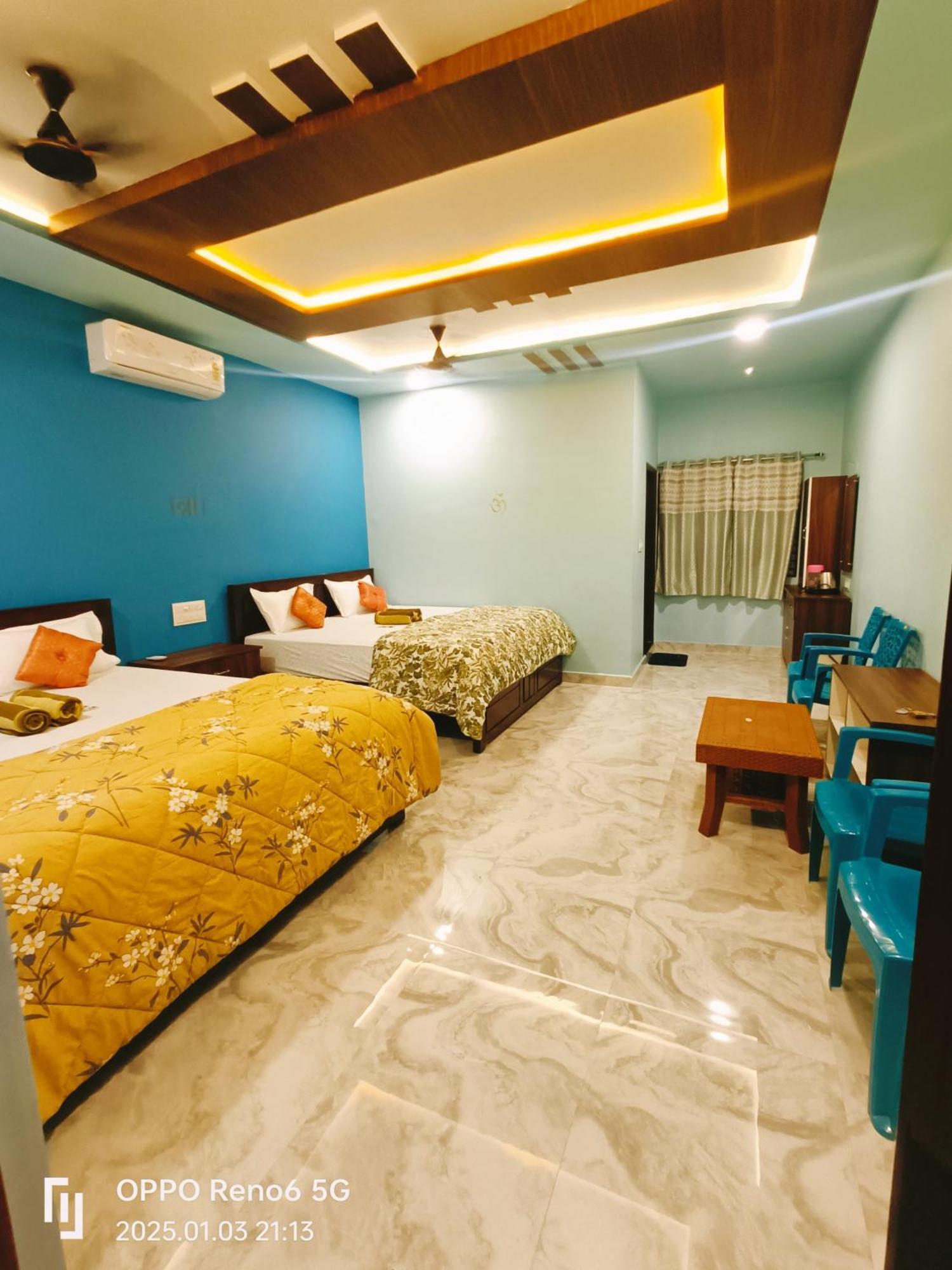 Dream Hampi Villa & Home Stay Exteriör bild