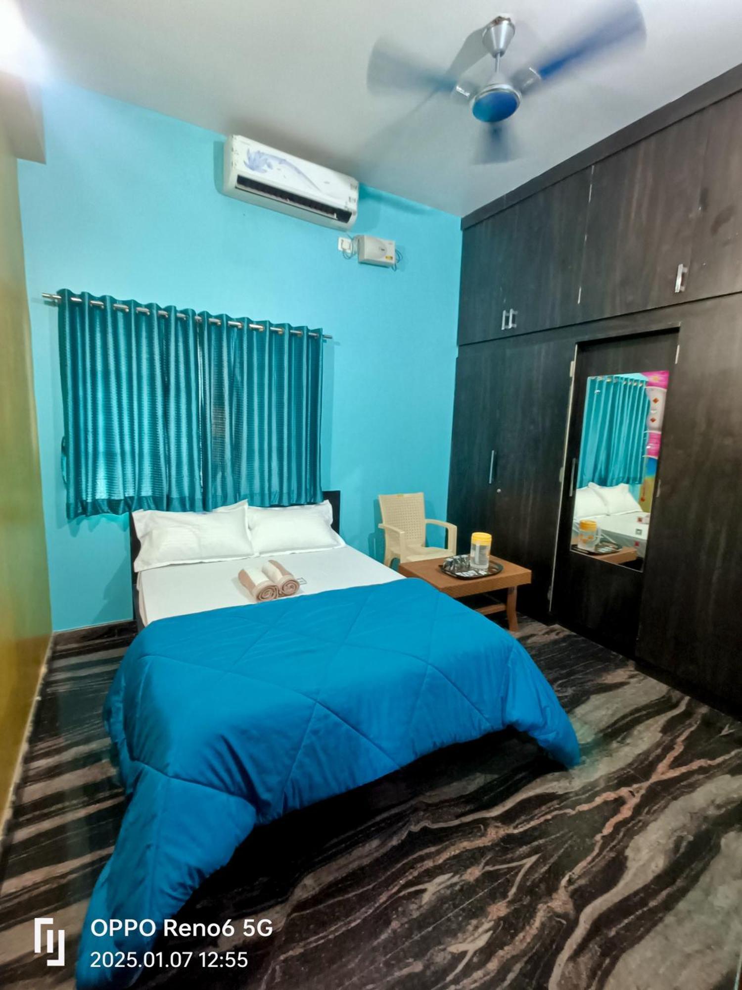 Dream Hampi Villa & Home Stay Exteriör bild