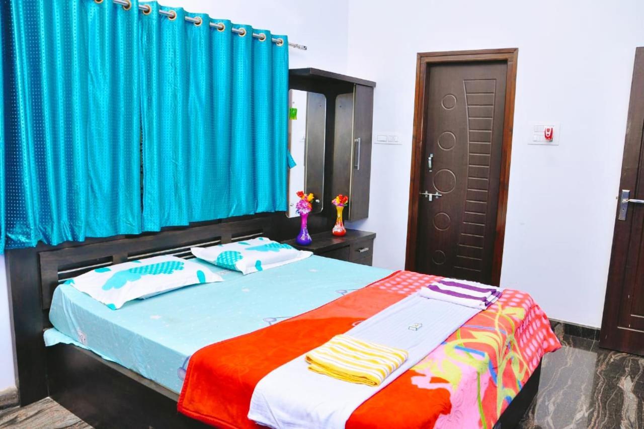 Dream Hampi Villa & Home Stay Exteriör bild