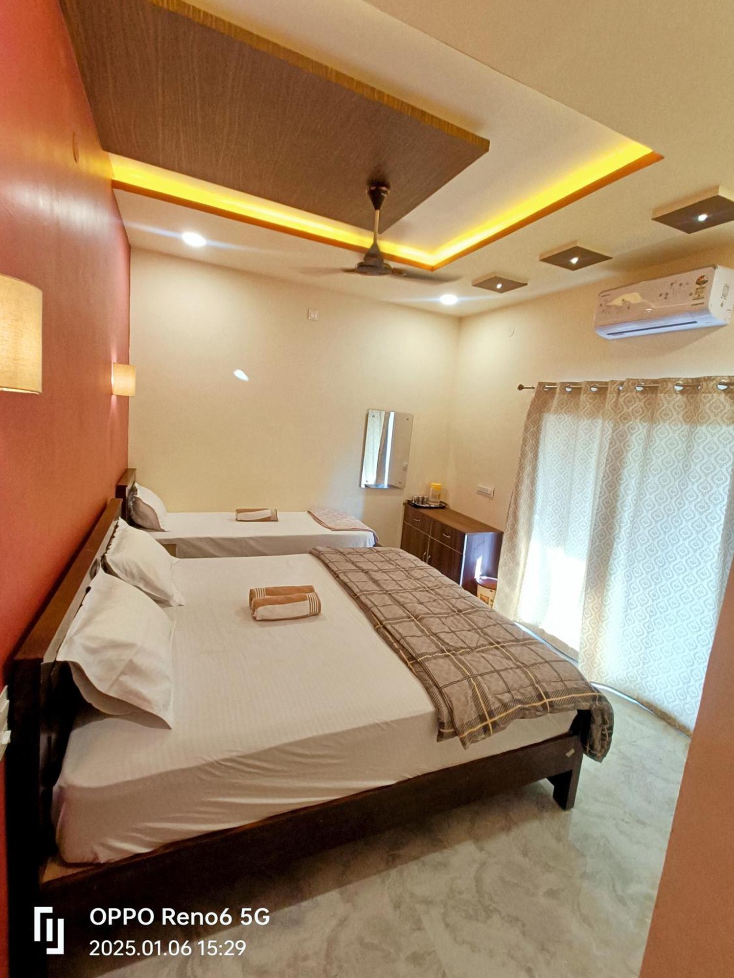 Dream Hampi Villa & Home Stay Exteriör bild